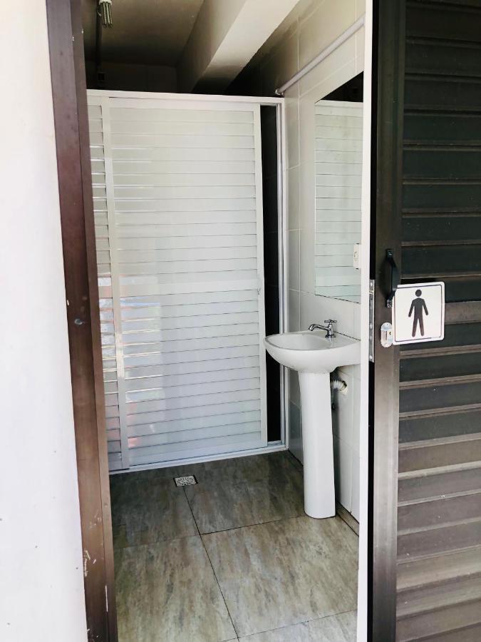Quatro Ilhas Beach Hostel Bombinhas Exterior foto